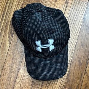 Under Armour Textured Black and Gray Cap